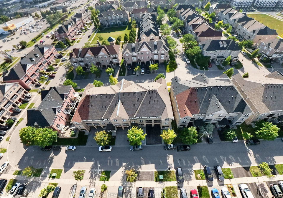 24-cullcastle-street-ajax-ontario-e13626634