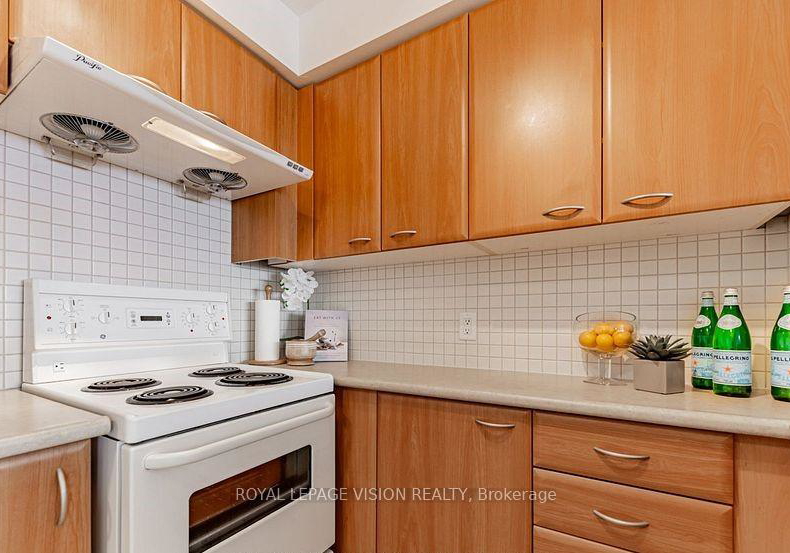 38-lee-centre-drive-toronto-scarborough-ontario-e13626748