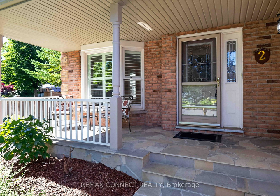 2-nettles-court-whitby-ontario-e13626866