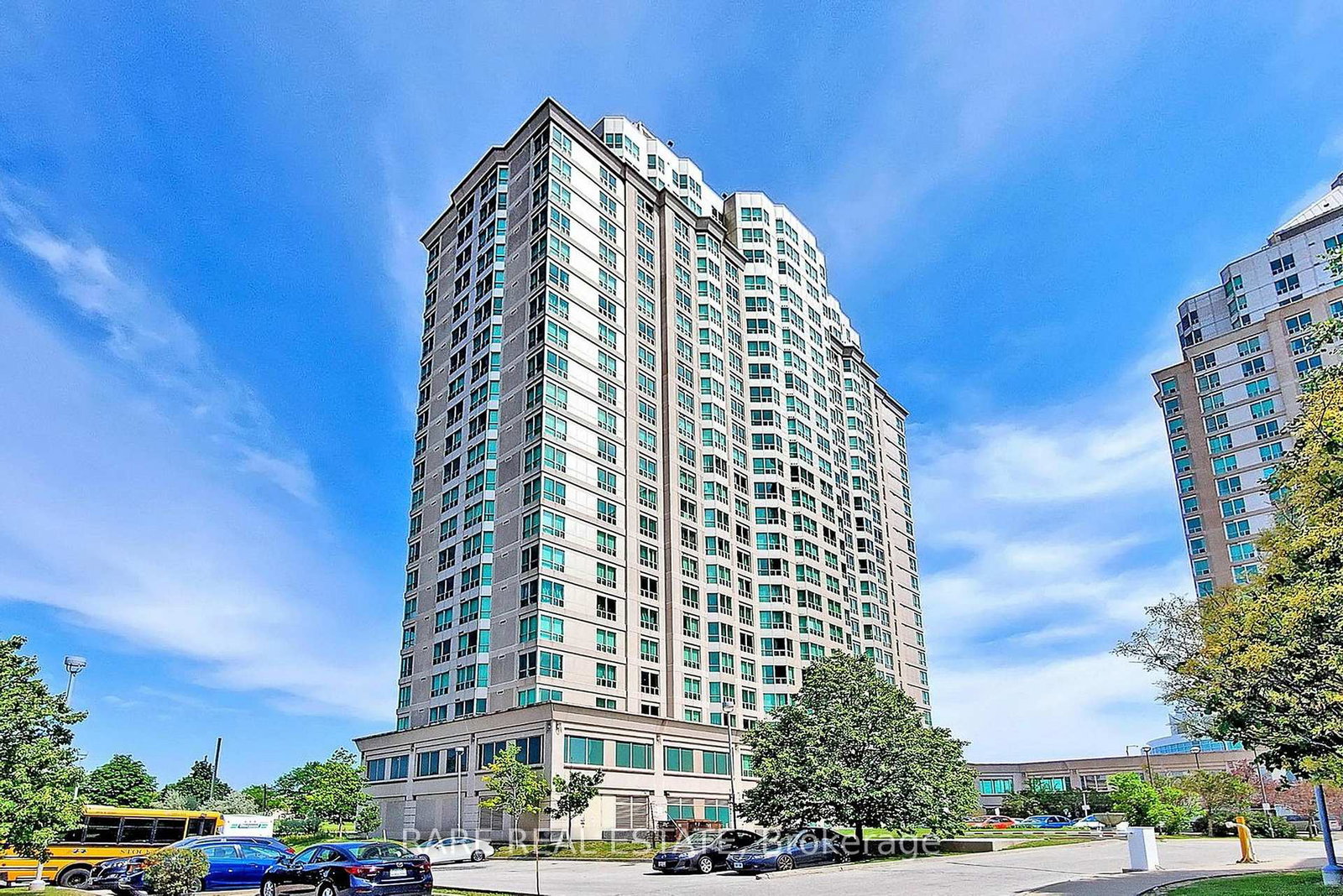 11-lee-centre-drive-toronto-scarborough-ontario-e13626872