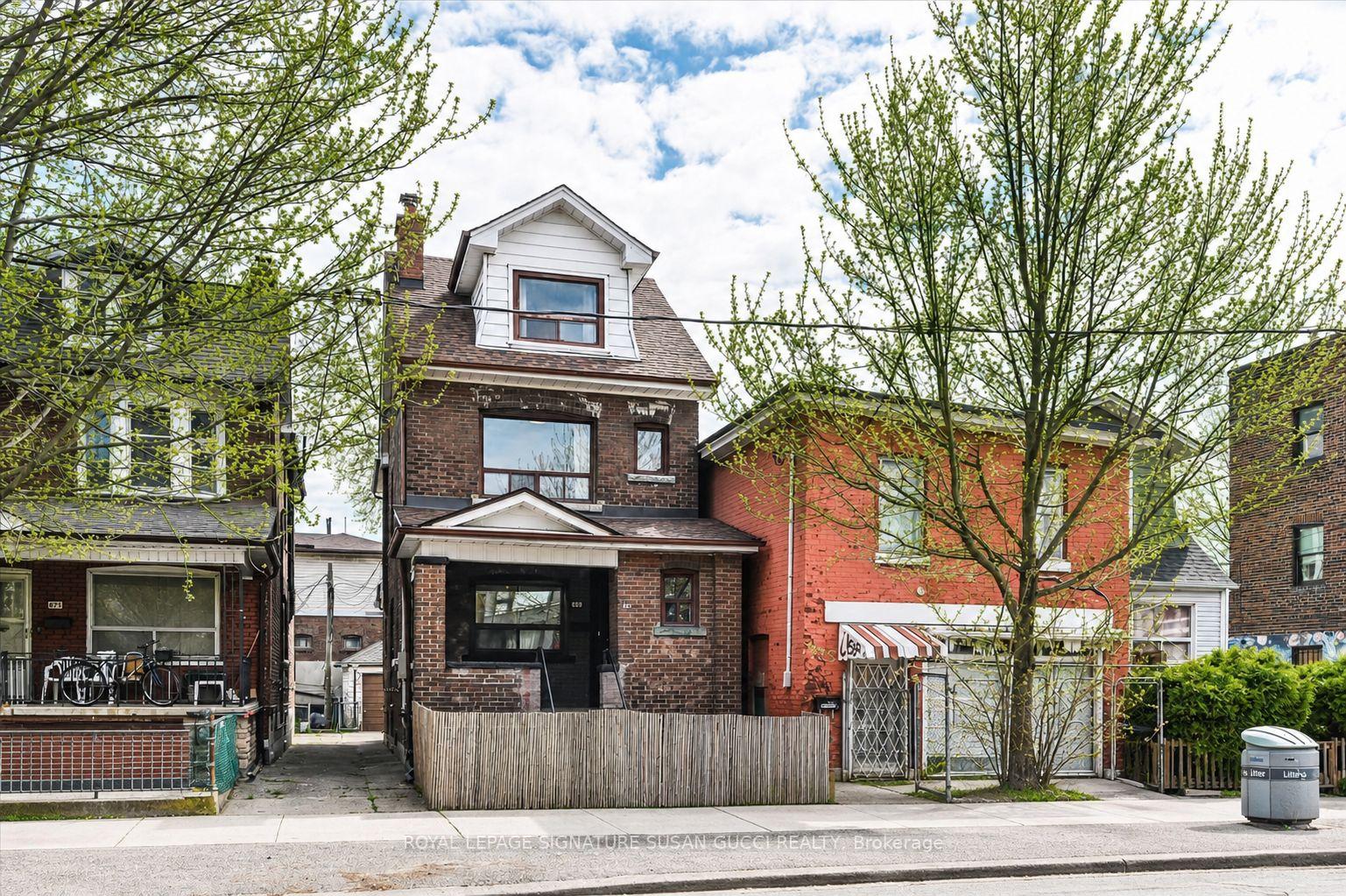 669-greenwood-avenue-toronto-east-york-ontario-e13627076
