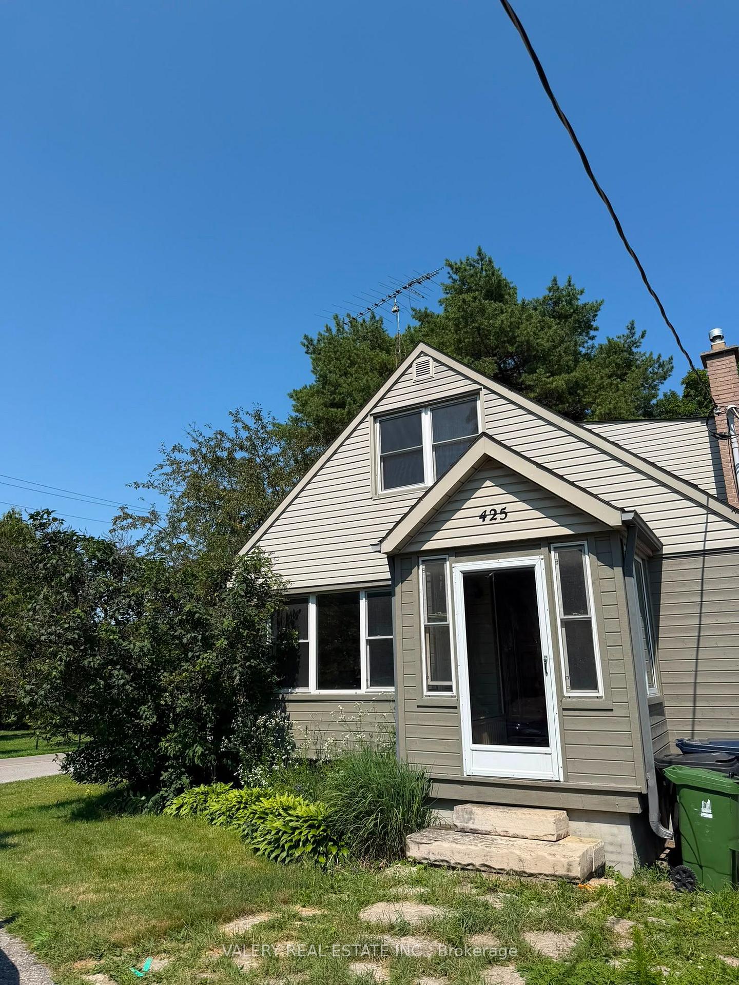 425-livingston-road-n-toronto-scarborough-ontario-e13627316