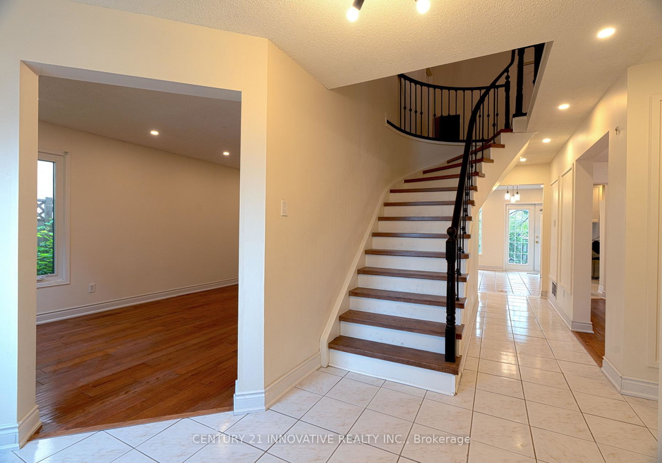 35-magill-drive-ajax-ontario-e13627498