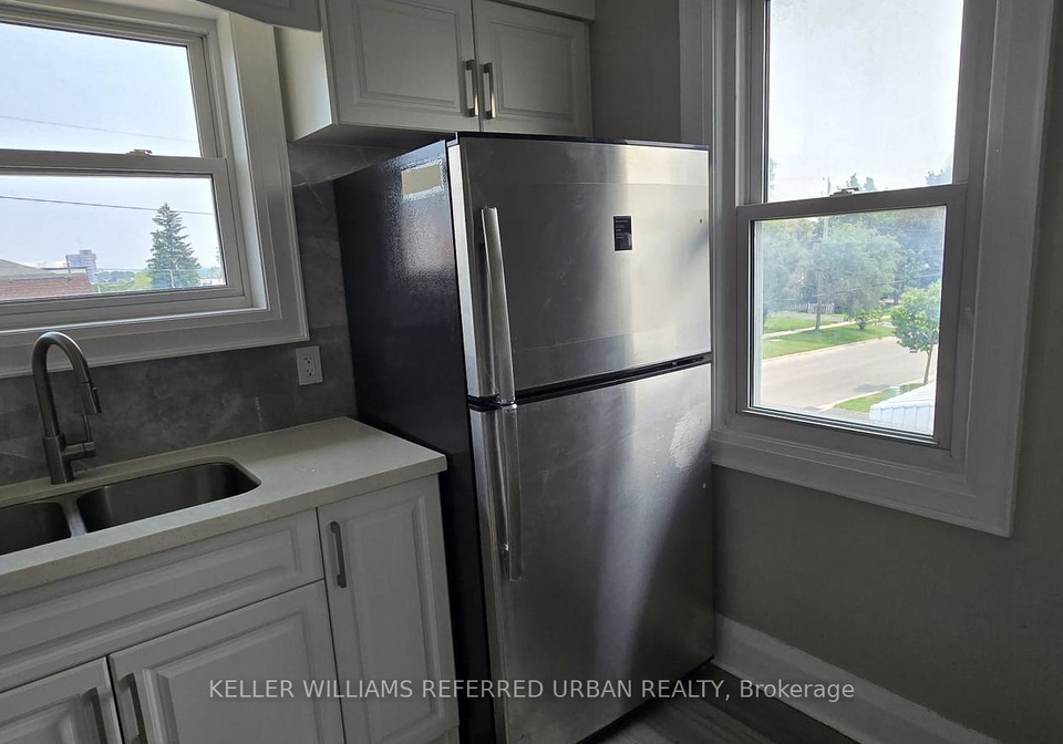 399-king-street-w-oshawa-ontario-e13627614