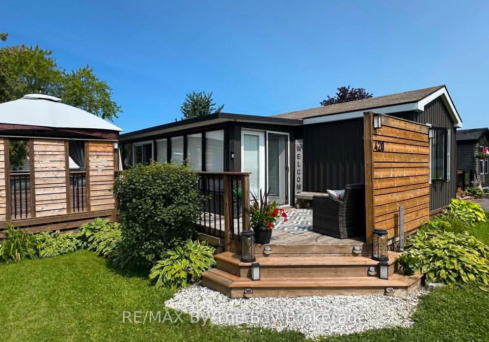 225-platten-boulevard-scugog-ontario-e13627642