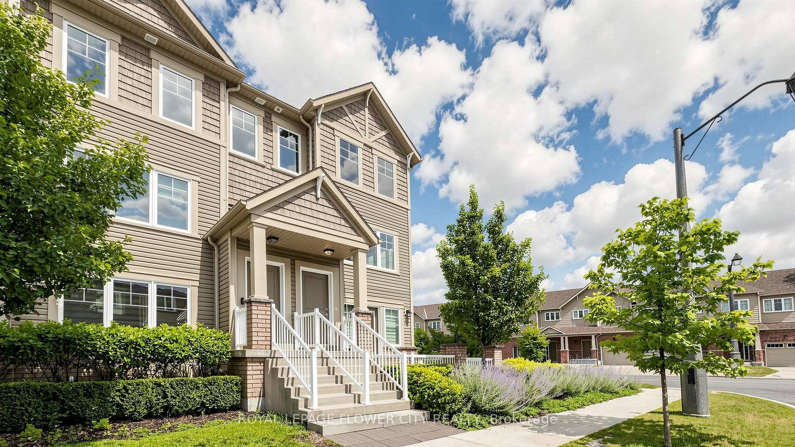 2500-hill-rise-court-oshawa-ontario-e13627722