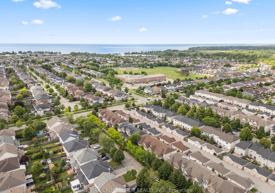 67-regatta-crescent-whitby-ontario-e13627804