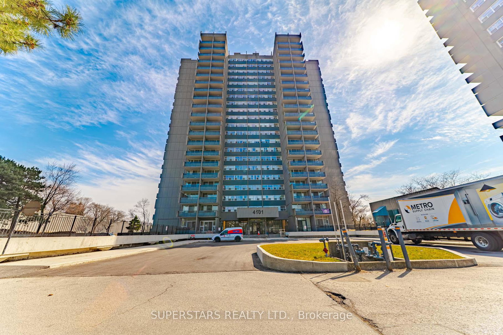 4101-sheppard-avenue-e-toronto-scarborough-ontario-e13628478