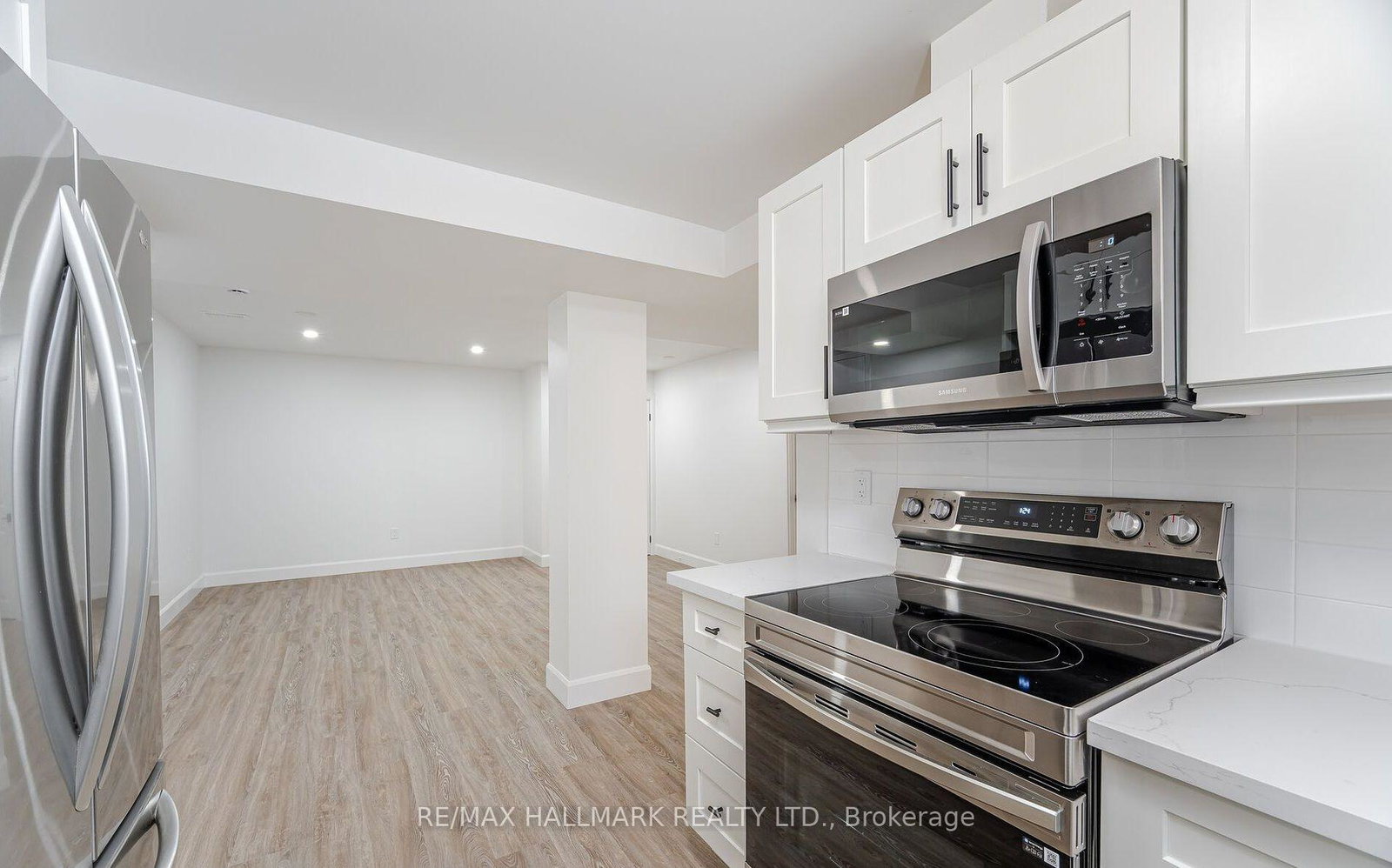 283-porter-lower-level-street-oshawa-ontario-e13628560