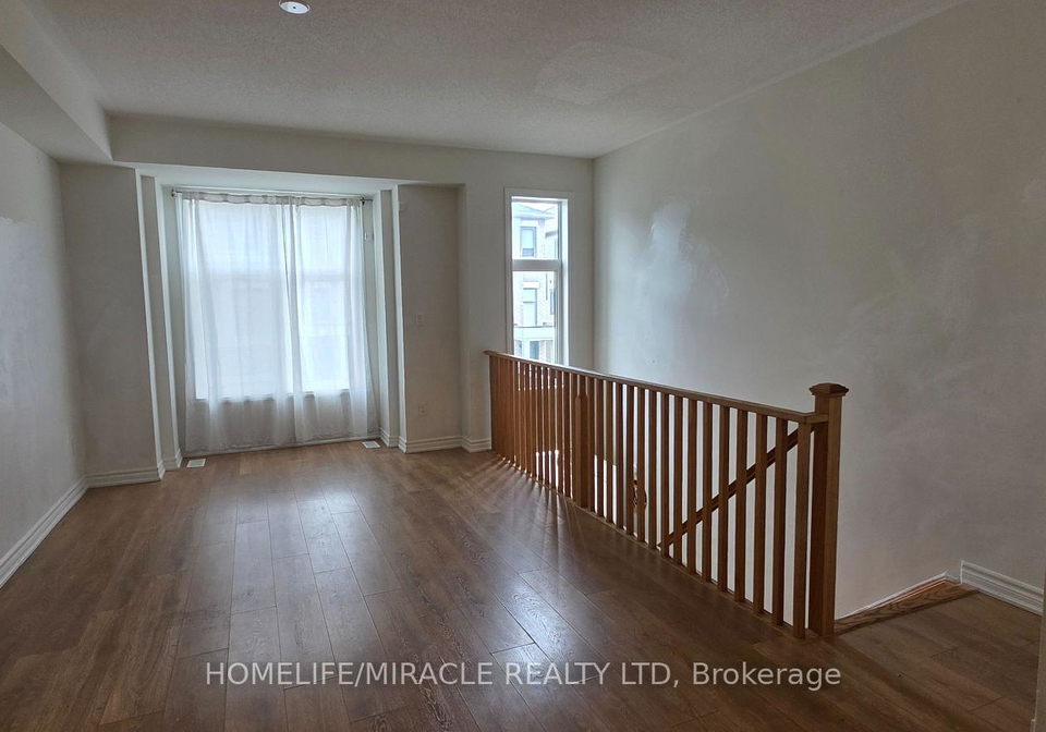783-kootenay-path-oshawa-ontario-e13628640