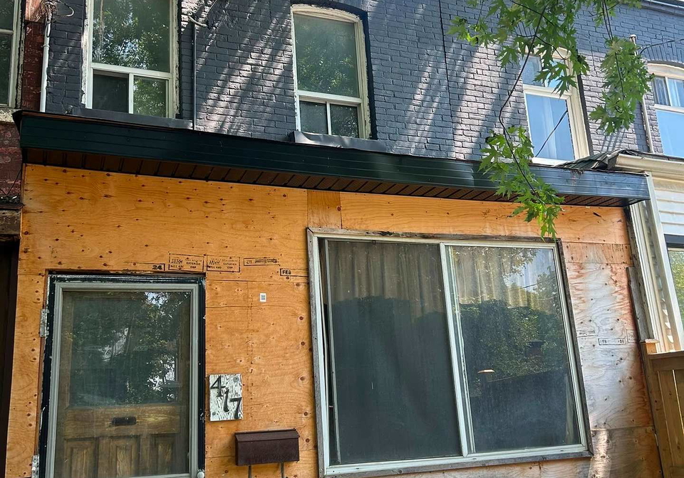 417-leslie-street-toronto-toronto-ontario-e13628958