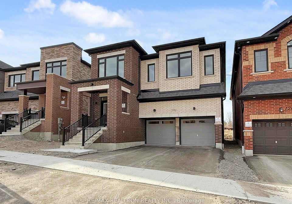 1260-talisman-manor-pickering-ontario-e13628974