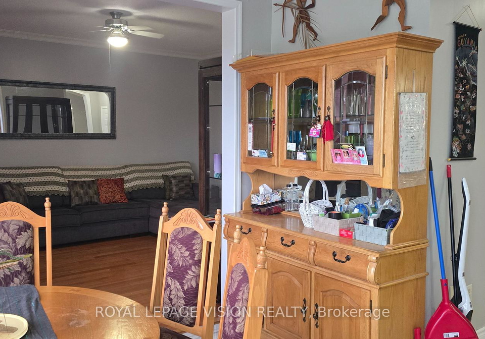 13-antelope-drive-toronto-scarborough-ontario-e13629056