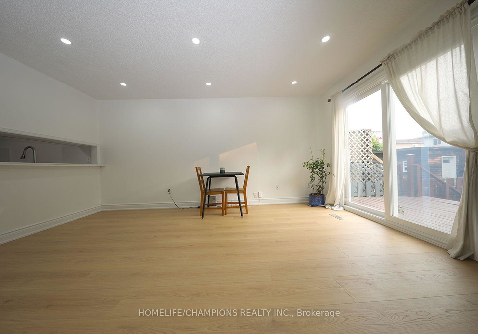 1428-outlet-drive-oshawa-ontario-e13629068