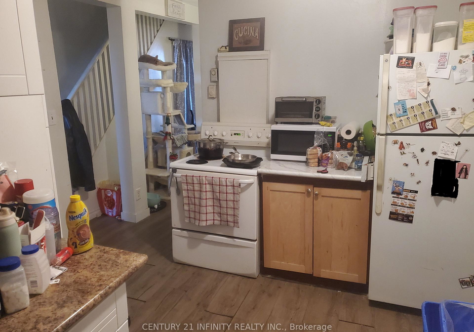134-simcoe-street-s-oshawa-ontario-e13629178