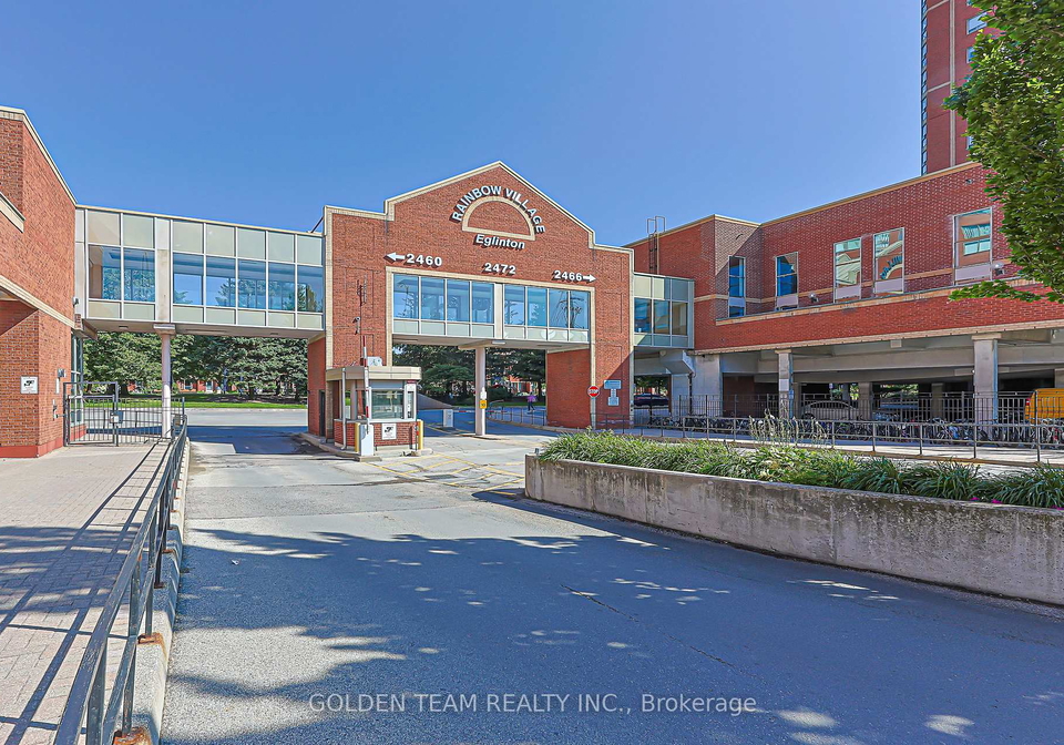 2460-eglinton-avenue-e-toronto-scarborough-ontario-e13629354