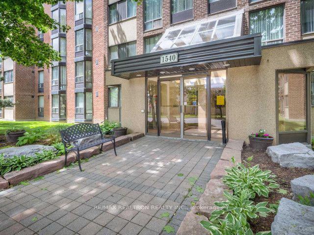 1540-pickering-parkway-pickering-ontario-e13629590
