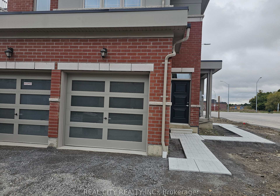 2873-whites-road-pickering-ontario-e13629614