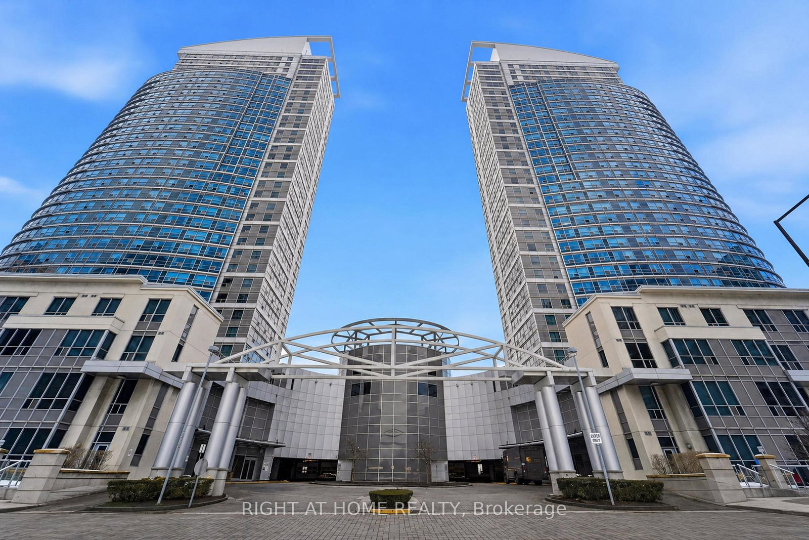38-lee-centre-drive-toronto-scarborough-ontario-e13629750