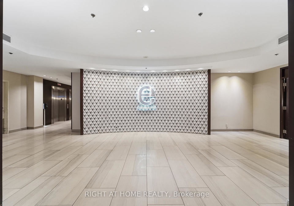 38-lee-centre-drive-toronto-scarborough-ontario-e13629750
