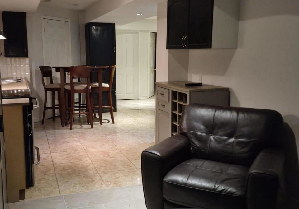 7-urwin-street-ajax-ontario-e13630538