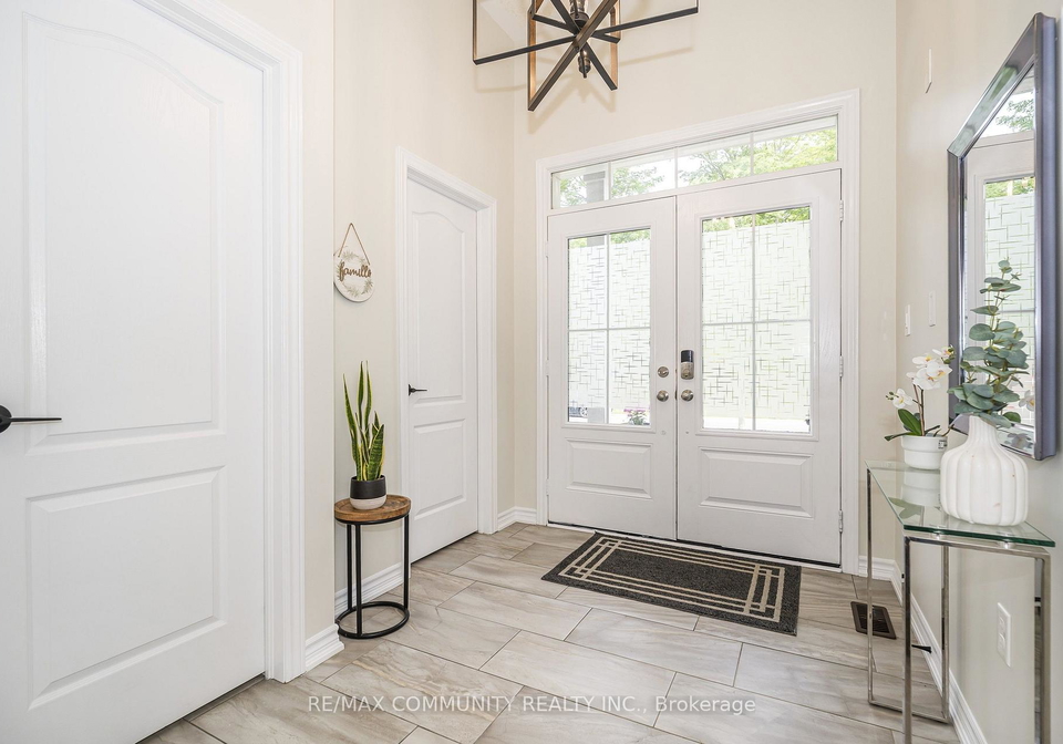 23-holyrod-drive-clarington-ontario-e13630566