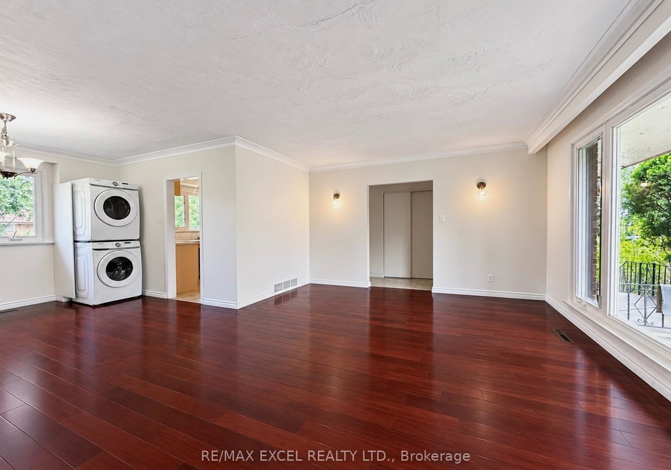 39-commons-drive-toronto-scarborough-ontario-e13630680