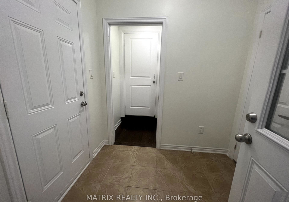 2227-sunflower-road-pickering-ontario-e13630744