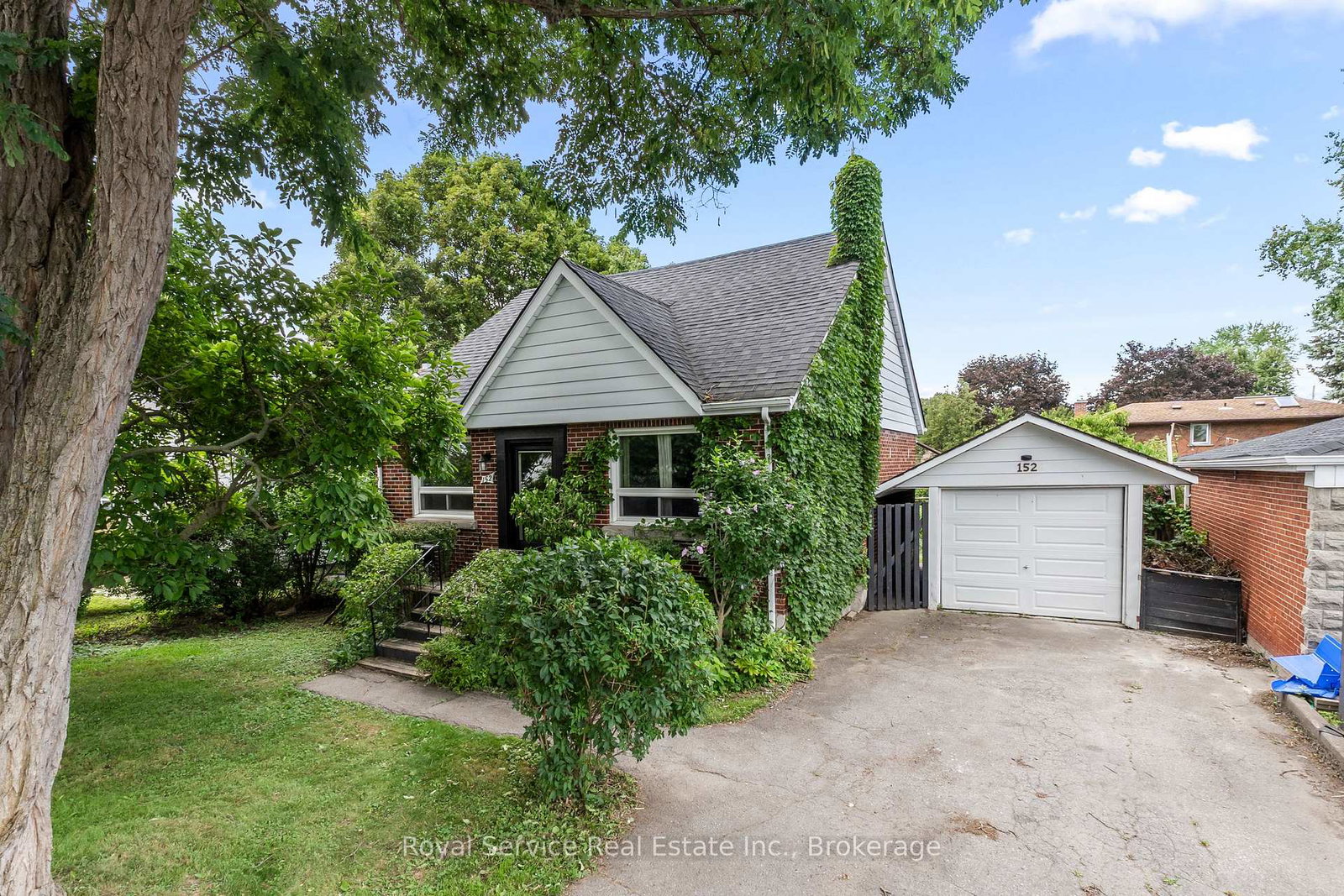 152-harmony-road-s-oshawa-ontario-e13631142