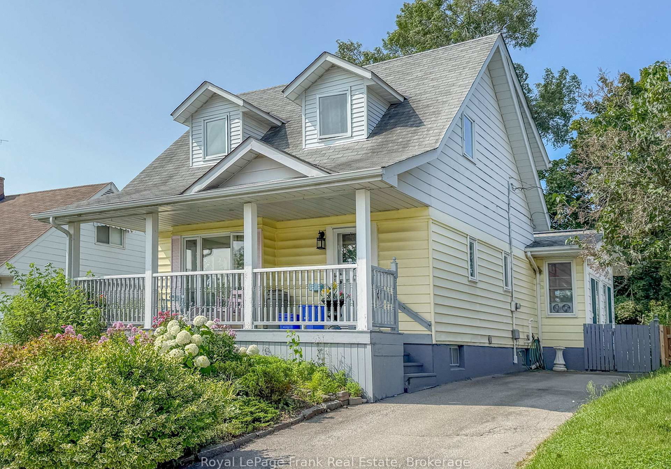 100-admiral-road-ajax-ontario-e13631290