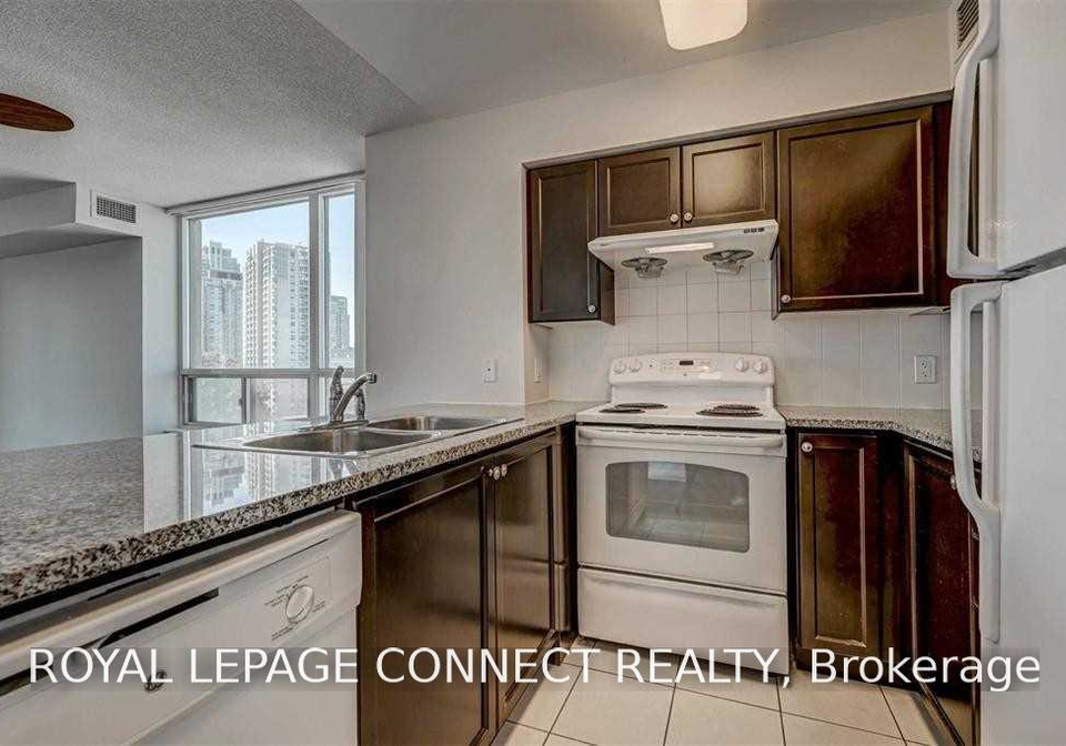 68-grangeway-avenue-toronto-scarborough-ontario-e13631344