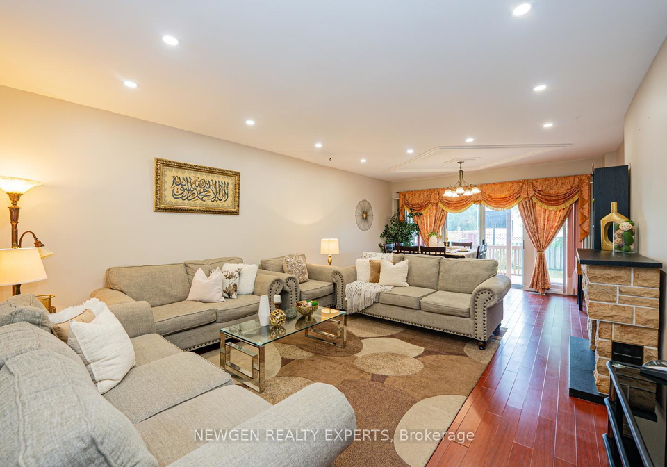 592a-danforth-road-toronto-scarborough-ontario-e13631520