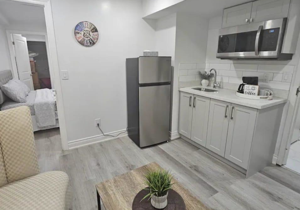 54-baycliffe-drive-whitby-ontario-e13631806