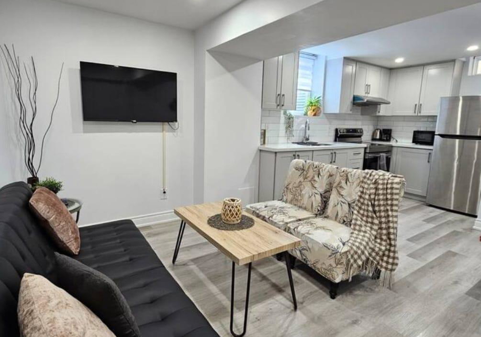 54-baycliffe-drive-whitby-ontario-e13631810