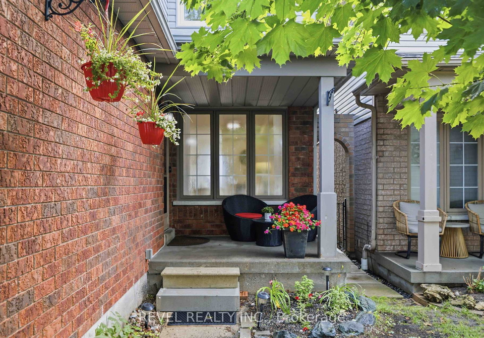 56-greengrove-way-whitby-ontario-e13632076