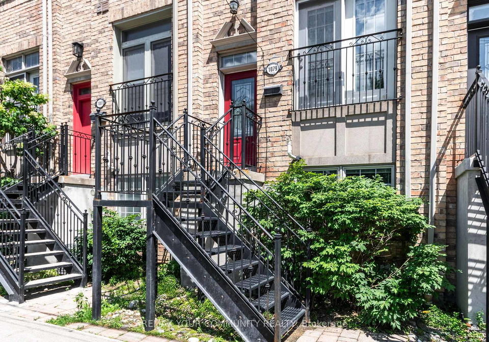 1079-broadview-avenue-toronto-east-york-ontario-e13632754