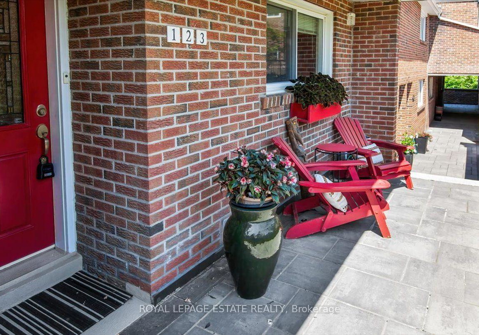 90-edgewood-avenue-toronto-toronto-ontario-e13632890