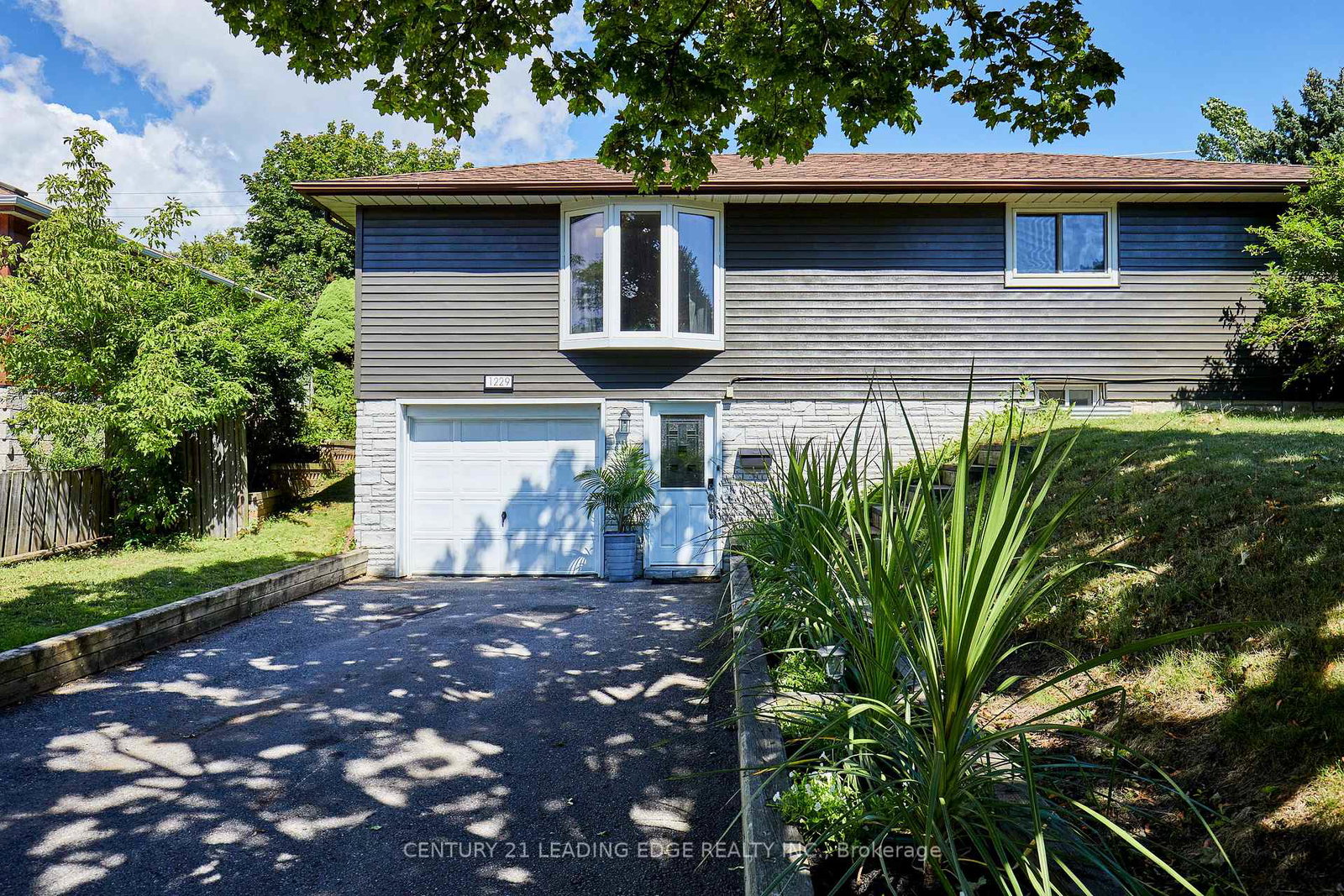 1229-norman-court-oshawa-ontario-e13632994