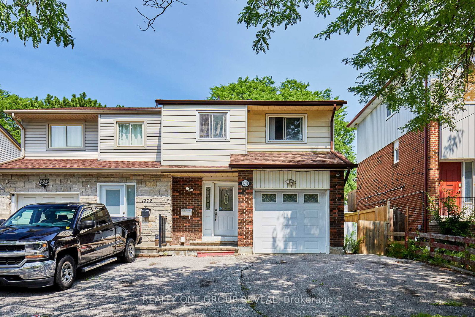 1374-everton-street-pickering-ontario-e13633020