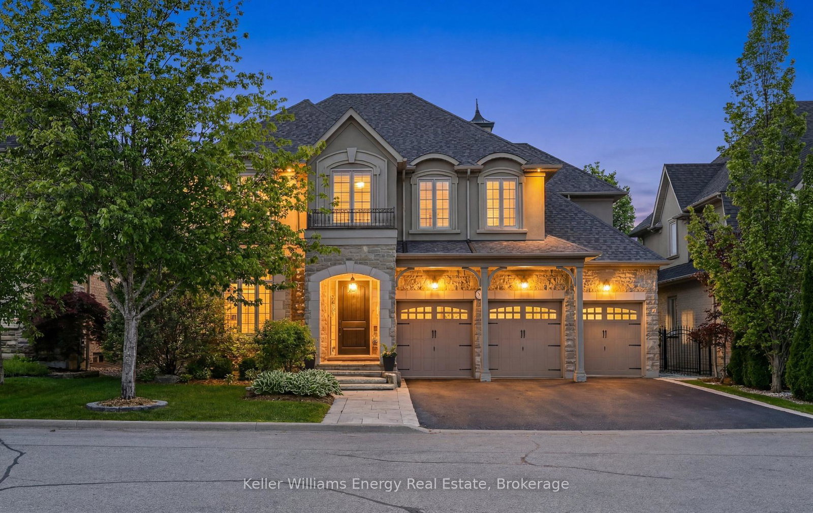 7-woodington-court-whitby-ontario-e13633596