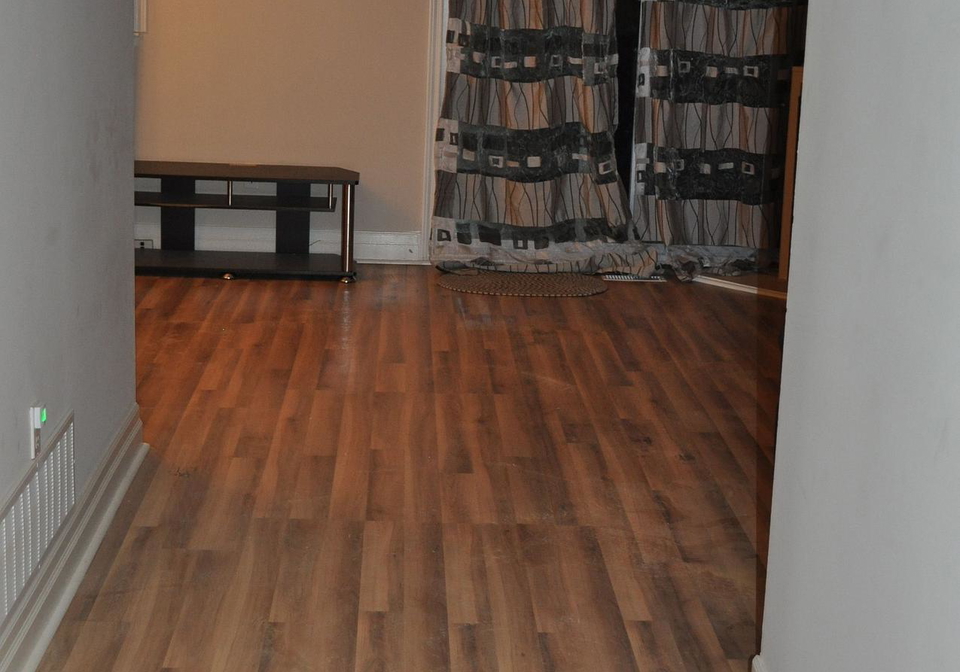 111-bradstone-square-toronto-scarborough-ontario-e13633868