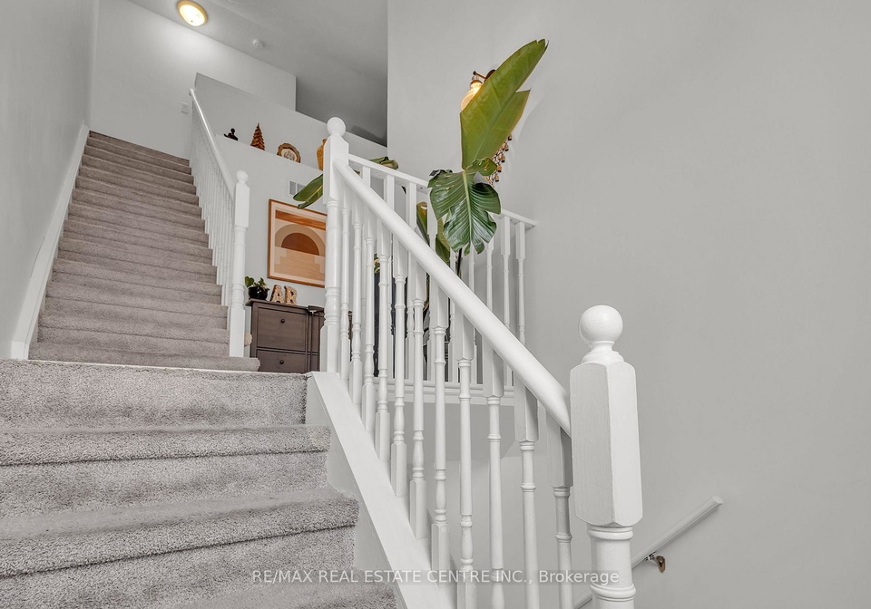 51-petra-way-whitby-ontario-e13633896