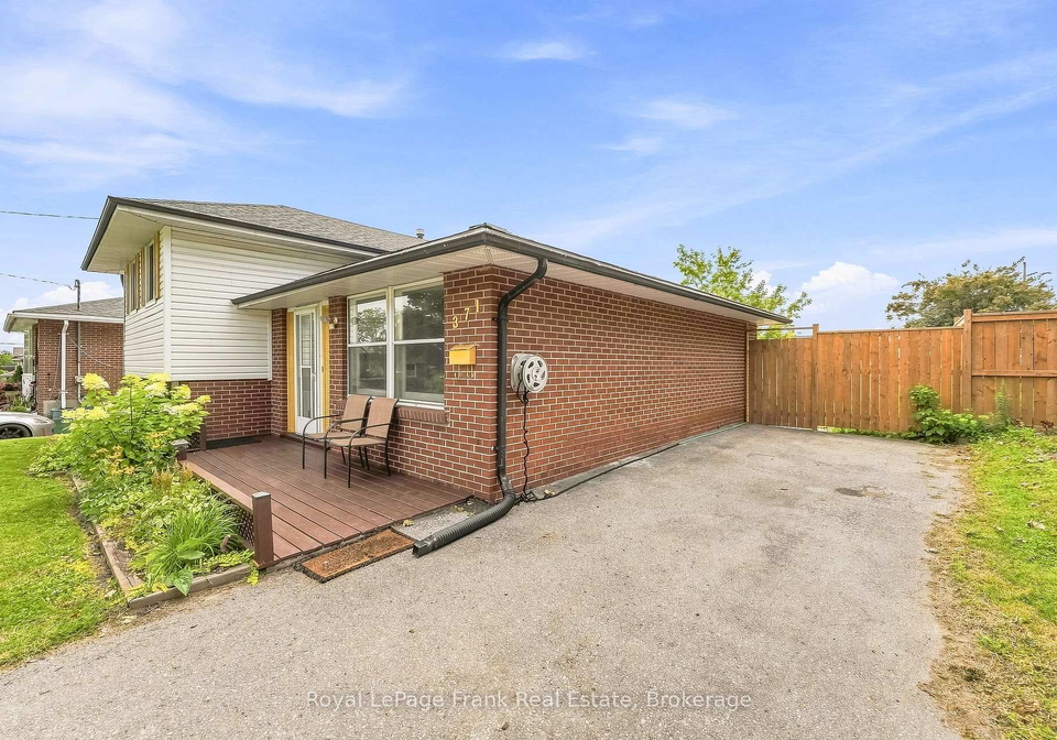 371-trafalgar-avenue-oshawa-ontario-e13634452
