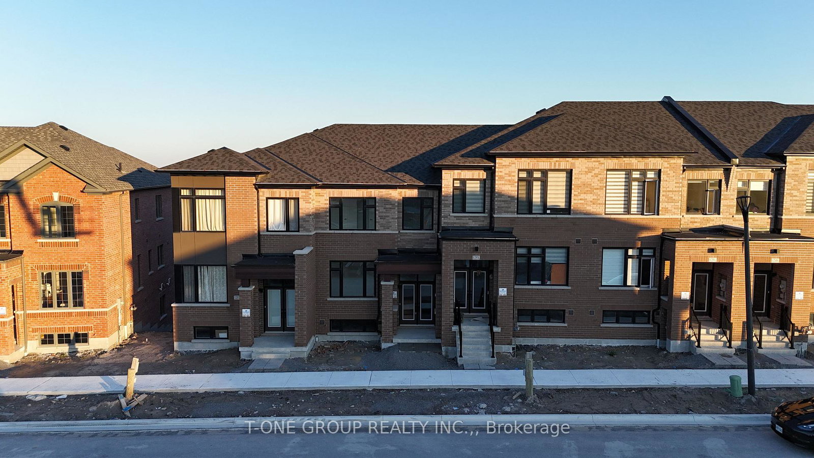 1255-winding-wood-trail-pickering-ontario-e13634586