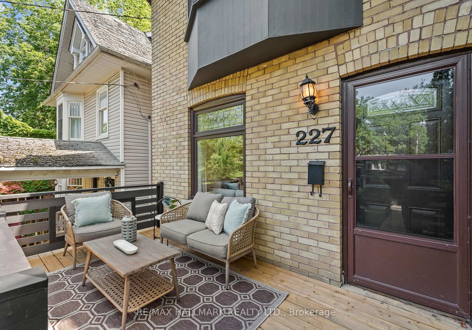 227-waverley-road-toronto-toronto-ontario-e13634662