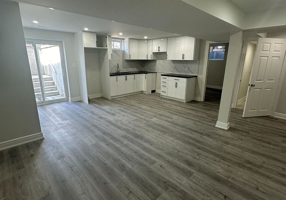 1904-cheesewright-court-oshawa-ontario-e13634894