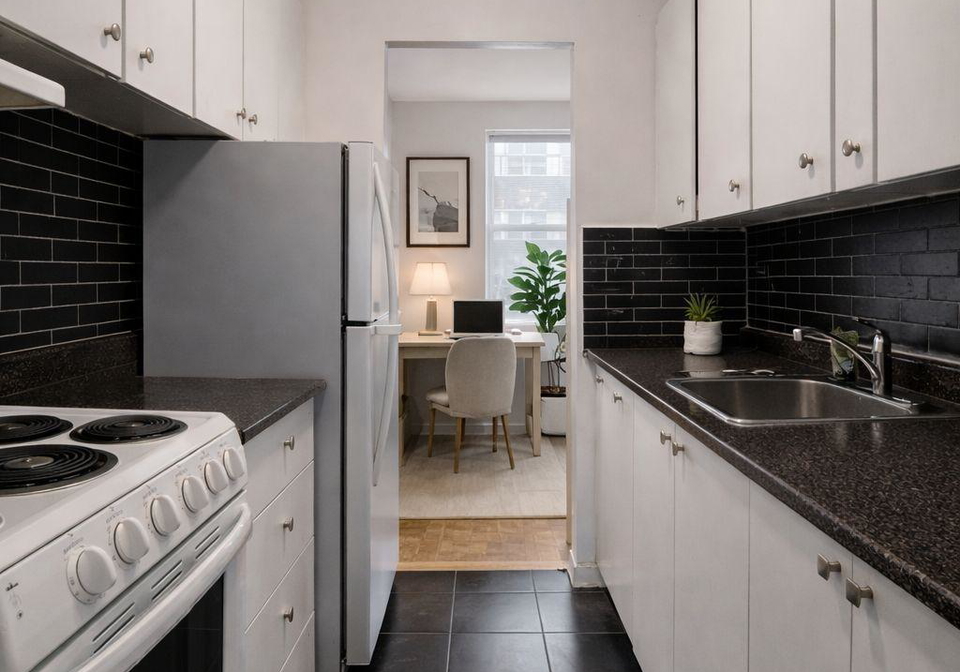 1780-lawrence-avenue-e-toronto-scarborough-ontario-e13635104