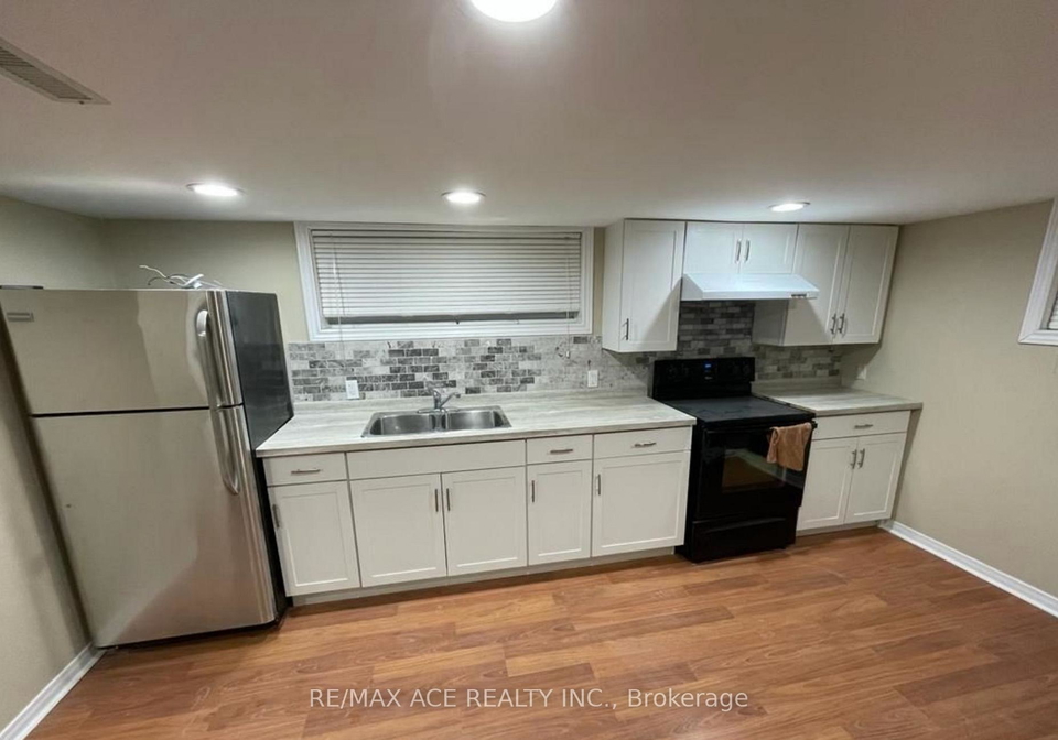 46-mossbank-drive-toronto-scarborough-ontario-e13635234