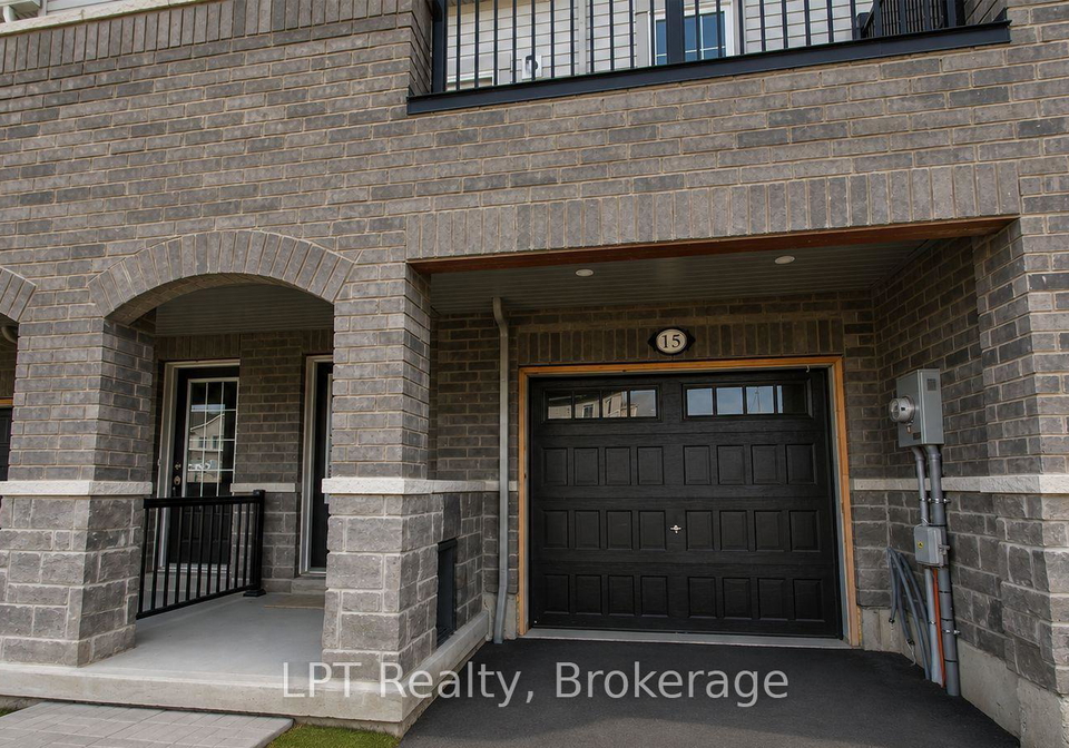 15-honey-crisp-lane-clarington-ontario-e13635286