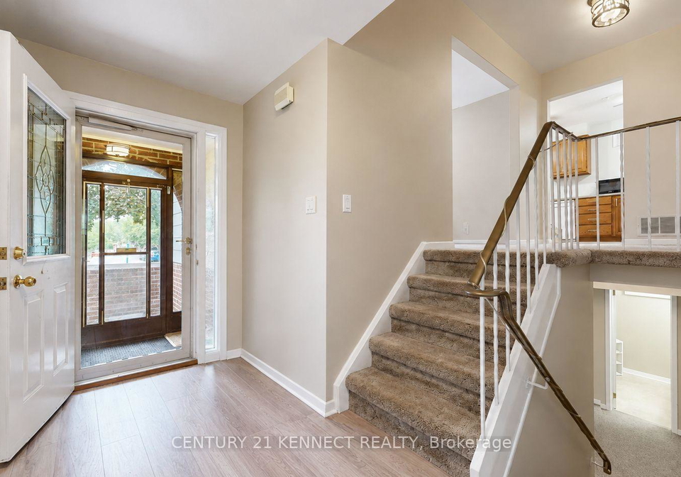 715-waverly-street-n-oshawa-ontario-e13635692